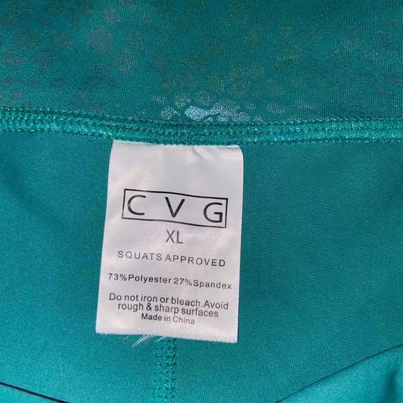 Shimmering Teal Athletic Shorts with Pocket - Picture 3 of 5
